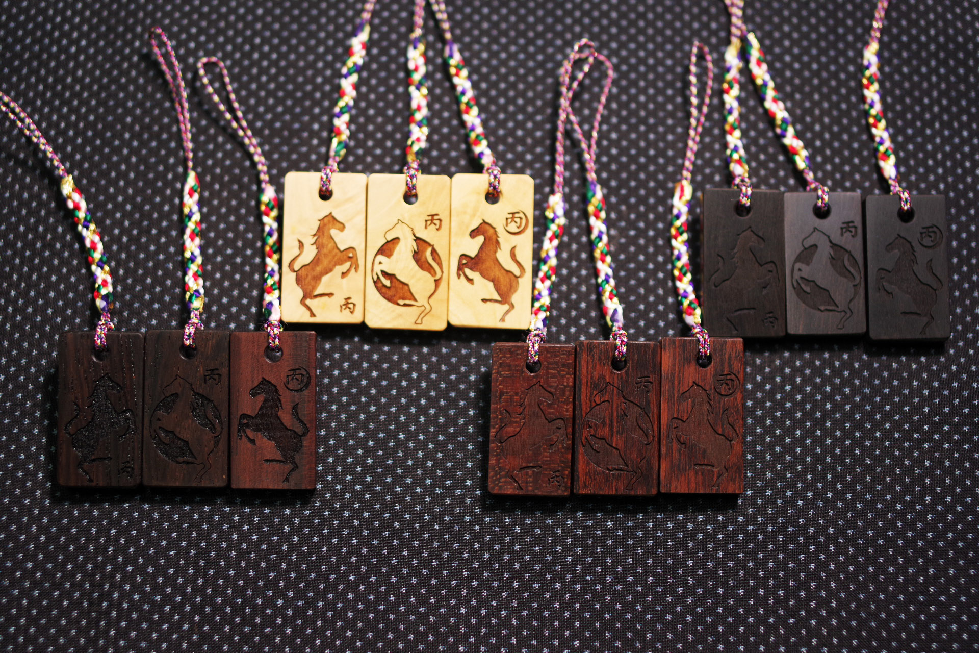 x݂DߘaߍPremium33fނ@Ifރ_[Nnf